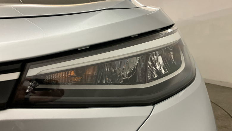 Volkswagen ID.4 109kW Life Pure 52kWh 5dr Auto Electric Estate